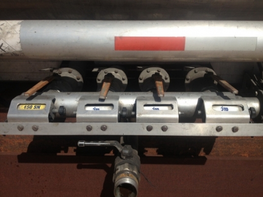 ขายถังน้ำมันอลูมิเนียม 16,000 ลิตร สภาพพร้อมใช้งาน มีปั้มพร้อม ราคาไม่แพง