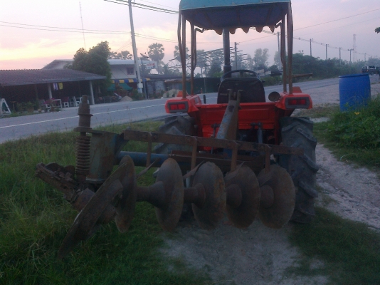 ขายรถไถ KUBOTA L1-22 พร้อมใช้งาน