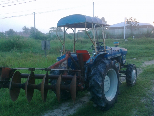 ขายรถไถ KUBOTA รุ่น L2601 DT 4WD สภาพสวยเดิมๆพร้อมทำงาน ขายรถไถ KUBOTA รุ่น L2601 DT 4WD สภาพสวยเดิมๆพร้อมทำงาน