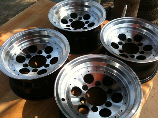 ขายแม๊กหยดน้ำ อย่างสวยวิ้งครับ ขอบ 14" x 7   จัดส่งทั่วประเทศ