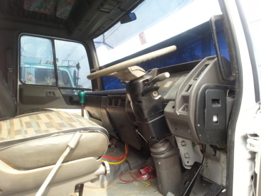 ขายรถHINO3M2เพลาดั้มมีระบบลากจูงยางใหม่10เส้น