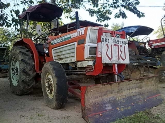 ขาย รถไถเล็ก KUBOTA รุ่น L3202DT โทร 081-9497804