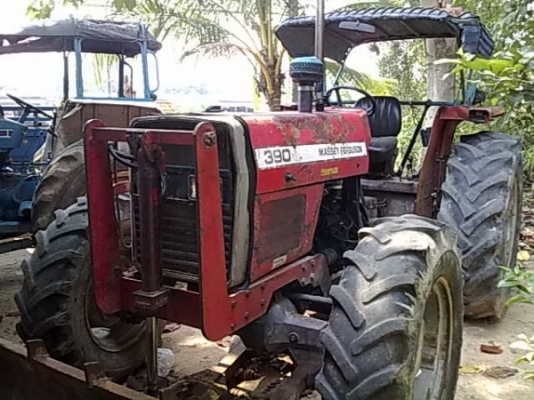 ขายรถไถ MASSY 390 2 เพลา  โทร 081-9497804