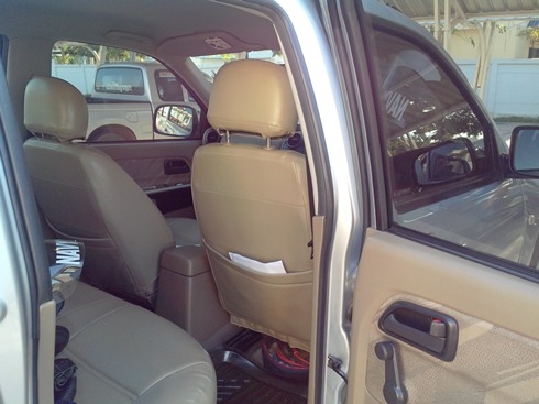 CHEVROLET COLORADO 4DR 2.5 MT.ปี2010 รถบ้านข้าราชการมือแรก