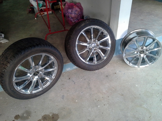 ขายแม็กโครเมียม ขอบ17 5รู ใส่วีโก้ ซิวิค