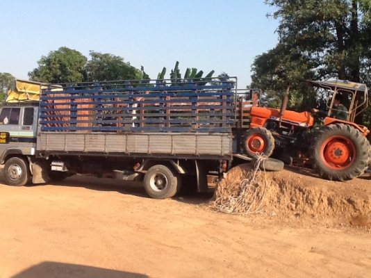 คูโบต้า L3001 DT 4 WD 2 เพลา รถไร่...สภาพดีมากๆครับ