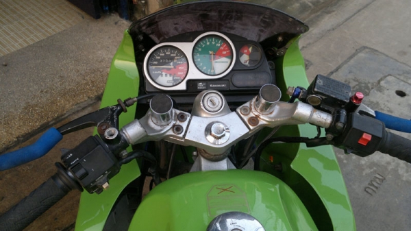 ขาย เซอร์ปิโก้ เขียว-ขาว สวยกริ๊ป 15000 บาท