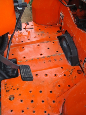 คูโบต้า L4508 4 WD 2 เพลา ใบมีดดัน ทำงาน 1060 ชั่วโมง..