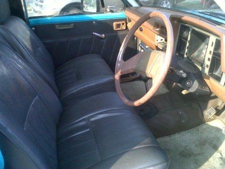 Datsun720 เครื่องเบนซิน รถสวย พร้อมใช้ ภาษี56 เอกสารพร้อมโอน