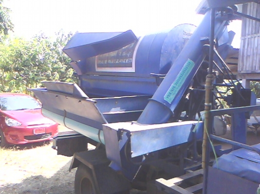 ขายด่วนรถนวดข้าว 6 ฟุต