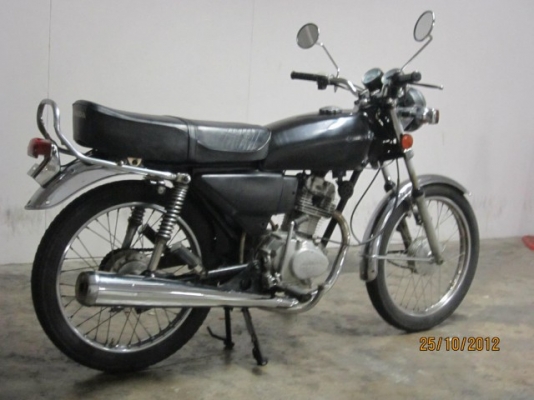 HONDA GL100 เดิมๆ มีเล่ม