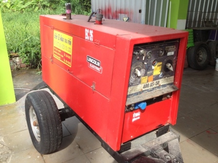 เครื่องเชื่อมสนาม lincoln 400AS (มีหลายเครื่องครับ ^^ )