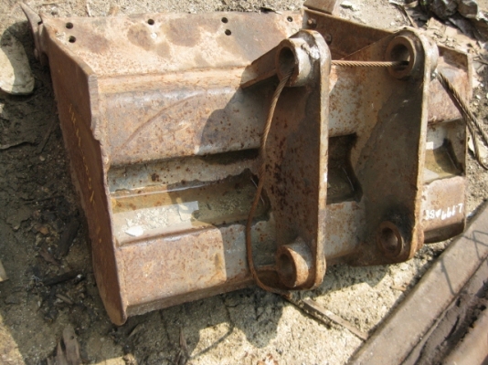 ขายถูก-บุ้งกี๋สำหรับรถขุด PC 40-120 เพียง 12,000 บาทเท่านั้น ขายถูก-บุ้งกี๋สำหรับรถขุด PC 40-120 เพียง 12,000 บาทเท่านั้น