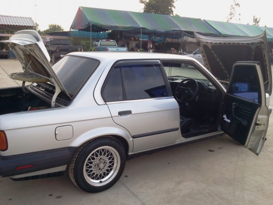 bmw e30 m40 ....ปี 91