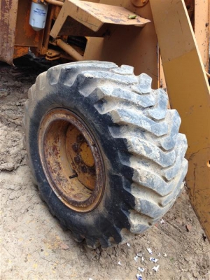รถตักล้อยางยี่ห้อ  KOMATSU  507