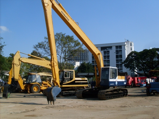 ขายรถ Komatsu 200-5