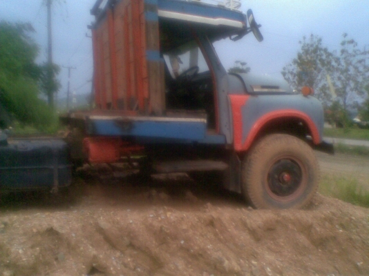 ขายด่วน 10 ล้อ 2 เพลา หัวแชสซี ไม่มีทะเบียน