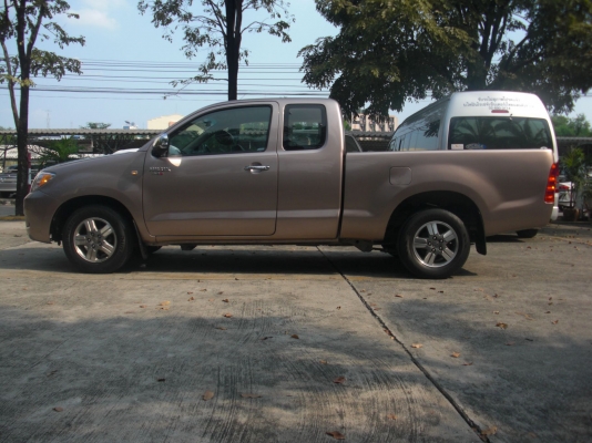 VIGO D4D ปี 2004 สภาพดี มือเดียว วิ่งน้อย พร้อมใช้ พร้อมโอน ด่วน