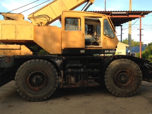 ขายรถเครน KATO KR25H ขนาด 25 ตัน