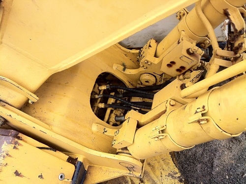 รถแบคโฮ KOMATSU PC120-5 รถแบคโฮ KOMATSU PC120-5