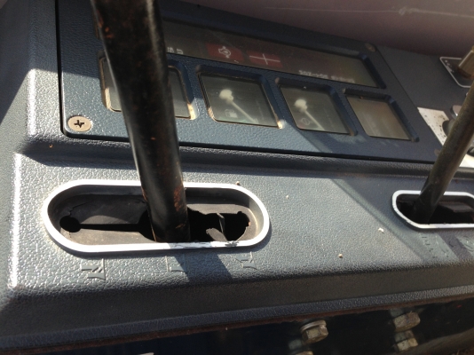 รถแบคโฮ KOMATSU PC40-5 รถแบคโฮ KOMATSU PC40-5