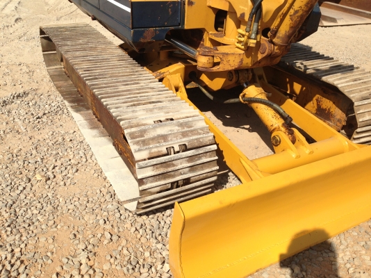 รถแบคโฮ KOMATSU PC40-5 รถแบคโฮ KOMATSU PC40-5