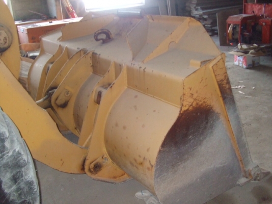 WA300-1-30891 รถตัก KOMATSU รถเก่าจากญี่ปุ่นครับ WA300-1-30891 รถตัก KOMATSU รถเก่าจากญี่ปุ่นครับ
