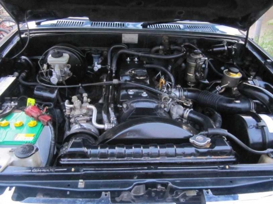 ขาย LN 111เครื่อง 2800 โฟรวิน 4x4 ประกอบนอกสีเดิมทั้งคัน