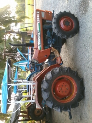 ขายรถแทรคเตอร์