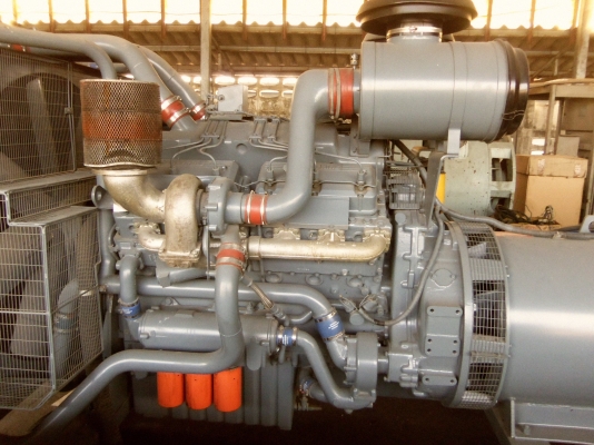 ขายเครื่องปั่นไฟ 750 KVA เครื่องของ USA พร้อมใช้งานครับ ขายเครื่องปั่นไฟ 750 KVA เครื่องของ USA พร้อมใช้งานครับ