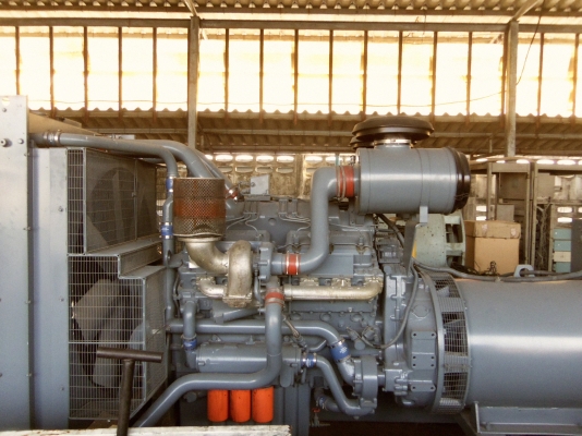 ขายเครื่องปั่นไฟ 750 KVA เครื่องของ USA พร้อมใช้งานครับ ขายเครื่องปั่นไฟ 750 KVA เครื่องของ USA พร้อมใช้งานครับ