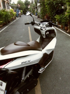 ขายมอเตอร์ไซค์ PCX   สักคัน