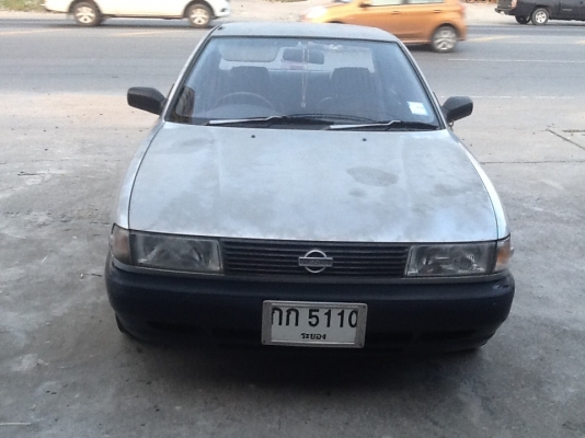 ขาย Nissan sunny. สวยครับบางทั้งคัน ไม่มีชน ใครหาอยู่เชิญเลย
