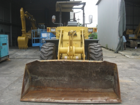 ขายถตักล้อยางเก่านอกWA100M-3 ขายถตักล้อยางเก่านอกWA100M-3