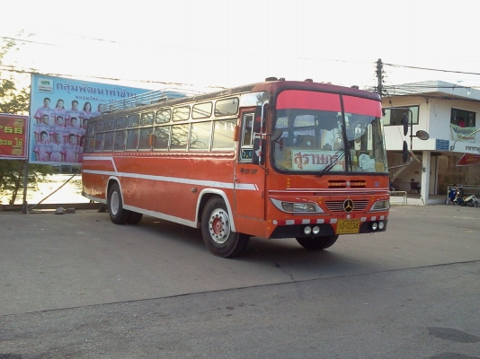 ขายรถบัสBENZ 140 HPยาว 10 ม.ครึ่ง 230,000 บ. โทร 0874704522 /0858873850 พร้อมใช้