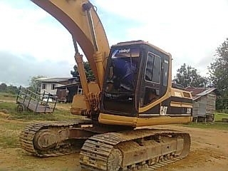 รถแบคโฮ CAT   320 - 2  เวอร์ชั้นทู    สนใจติดต่อ  081 - 6079515