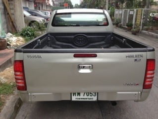 ขาย vigo สีเงิน ปี 06 ขาย vigo สีเงิน ปี 06