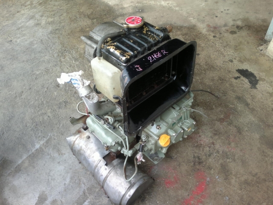 ขายเครื่อง 2 สูบดีเซลเก่าญี่ปุ่นยี่ห้อ ยันม่าร์ รุ่น 2HS66 ขนาด 9.5 แรงม้าสตาร์ดกุญแจ สภาพสวย ขายเครื่อง 2 สูบดีเซลเก่าญี่ปุ่นยี่ห้อ ยันม่าร์ รุ่น 2HS66 ขนาด 9.5 แรงม้าสตาร์ดกุญแจ สภาพสวย