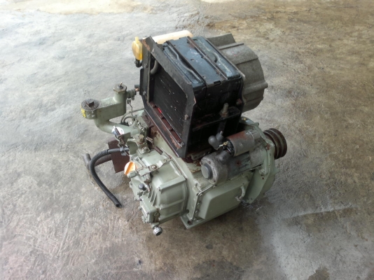 ขายเครื่อง 2 สูบเก่าญี่ปุ่นยี่ห้อ ยันม่าร์ รุ่น 2HS72 ขนาด 12 แรงม้าสตาร์ดกุญแจ สภาพสวย