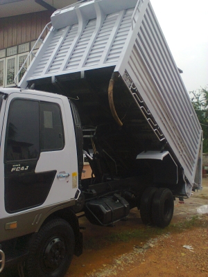 ขายหกล้อFC4Jเครื่อง140ดั้มเกษตรกระบะสแตนเลสสมอเงินรถห้างแท้ๆดูรถได้ที่ในเมืองสุโขทัยคับ