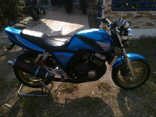 ขายCB400ปี95V.Rอินวอย เครื่องดี เงียบกริป ราคา69000ราคาต่อรองได้ครับรูปเยอะๆ