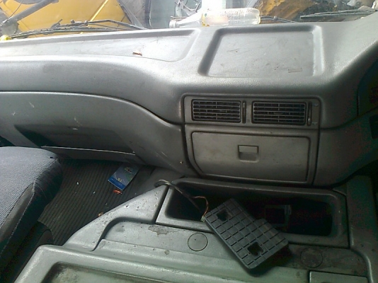 ขาย หัวลากฮีโน่โปรเฟีย 270 แรง K13B / 2 เพลา / เบรกแห้ง ( เอกสารอินวอยล์ ยังไม่เคยใช้งานในไทย! ) ขาย หัวลากฮีโน่โปรเฟีย 270 แรง K13B / 2 เพลา / เบรกแห้ง ( เอกสารอินวอยล์ ยังไม่เคยใช้งานในไทย! )