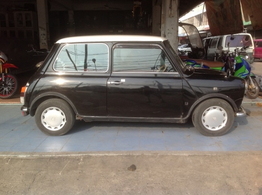 มินิ ออสติน  ประกอบใหม่ครับ