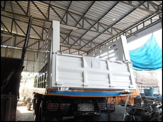 สิบล้อ F 18 สภาพดี เพลาเดียวดั้ม สวยๆ