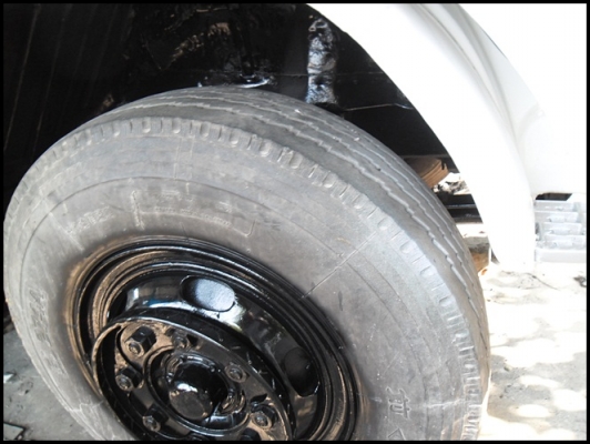 สิบล้อ F 18 สภาพดี เพลาเดียวดั้ม สวยๆ