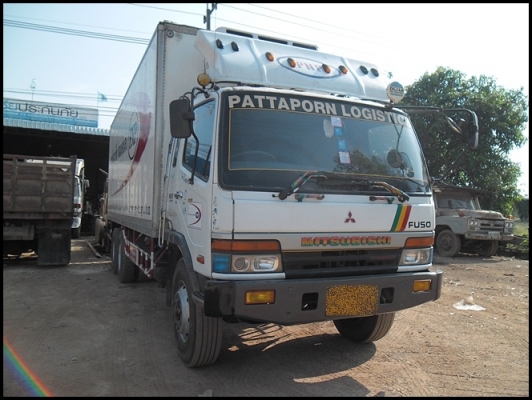 มิสซูบิชิรถเย็น เครื่อง 260 แรง สวยๆ