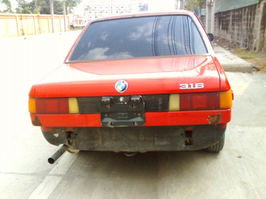 ขายรถ BMW E21 ตาเดียว 2 ประตูเครื่องเดิมแอร์หนาวราคาถูก