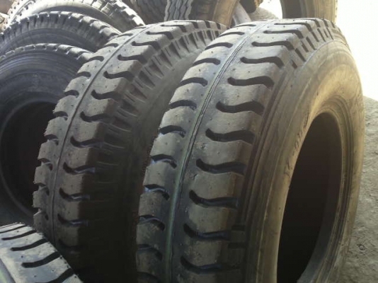 ขายยาง 1000-20 เป็นยางหล่อ อัดด้วยไฟฟ้า ใหม่ๆยังไม่ได้ใช้งาน สนใจรีบจองด่วน