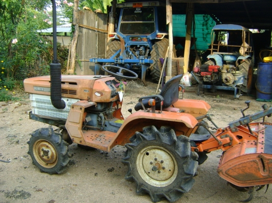 ขายคูโบต้า B 1200 พร้อมโรตารี่ รถไม่เคยใช้งานในเมืองไทย