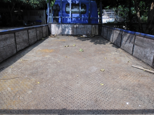 ขาย 6 ล้อ NKR 130 เทอร์โบ รถห้าง ปี 44 / 2001 ขาย 6 ล้อ NKR 130 เทอร์โบ รถห้าง ปี 44 / 2001